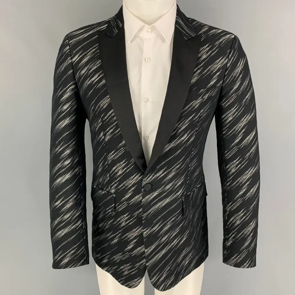 JUST CAVALLI Size 38 Black Grey Jacquard Wool Blend Peak Lapel Sport Coat